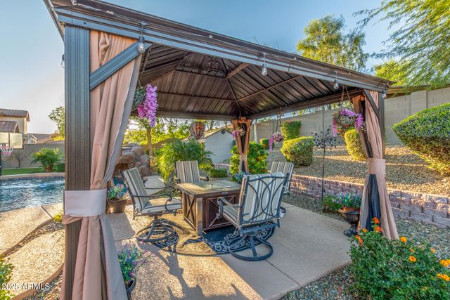 40128 N HICKOK Trail, Phoenix, AZ 85086