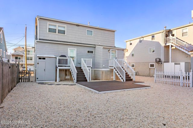 213 W 13th Street, Ship Bottom, NJ 08008