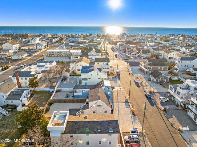 213 W 13th Street, Ship Bottom, NJ 08008