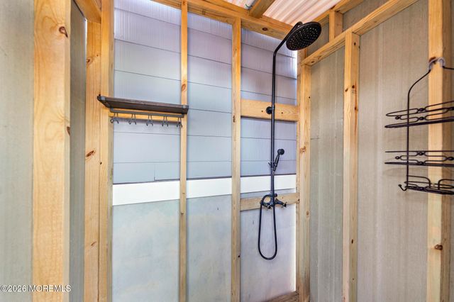 213 W 13th Street, Ship Bottom, NJ 08008