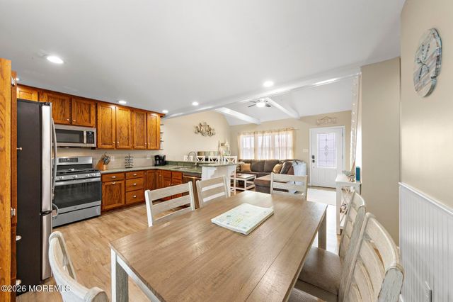 213 W 13th Street, Ship Bottom, NJ 08008