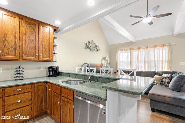 213 W 13th Street, Ship Bottom, NJ 08008