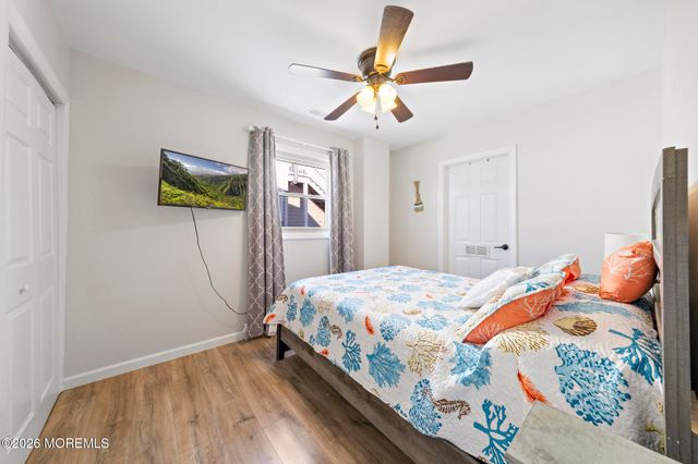 213 W 13th Street, Ship Bottom, NJ 08008