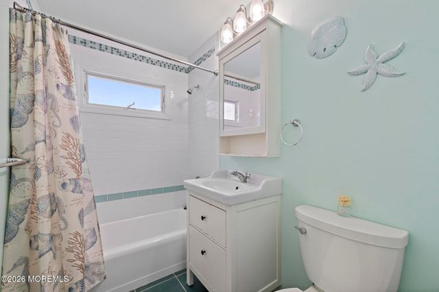 213 W 13th Street, Ship Bottom, NJ 08008