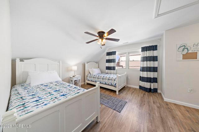 213 W 13th Street, Ship Bottom, NJ 08008