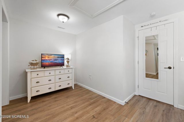 213 W 13th Street, Ship Bottom, NJ 08008