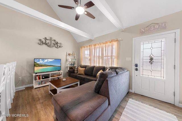 213 W 13th Street, Ship Bottom, NJ 08008