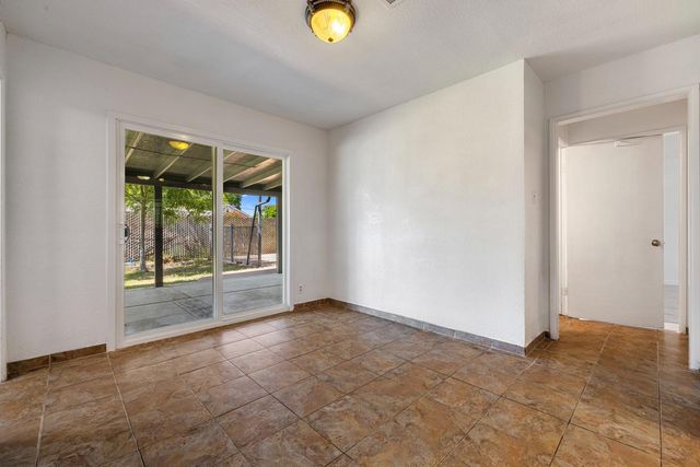 1629 Sunset Ave, Stockton, CA 95205