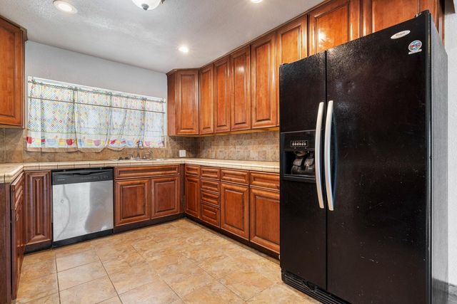 1629 Sunset Ave, Stockton, CA 95205