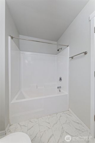 11 E Eberhart Lane, Allyn, WA 98524