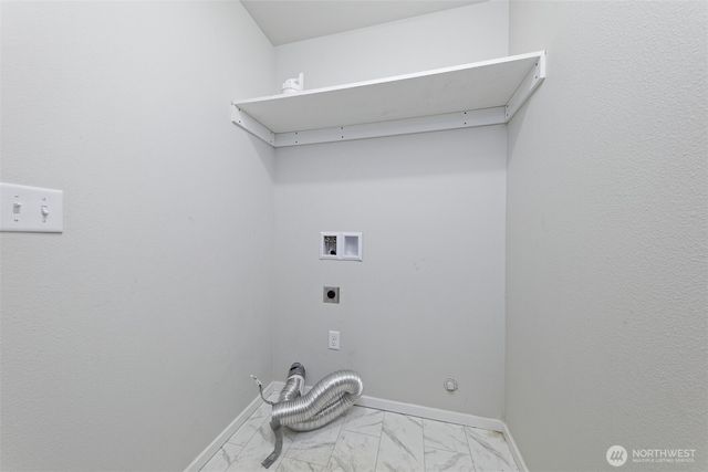 11 E Eberhart Lane, Allyn, WA 98524