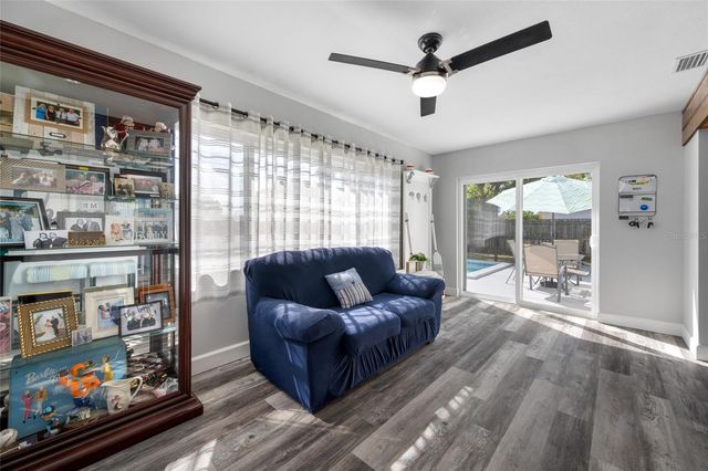 8335 ROBIN ROAD, Seminole, FL 33777