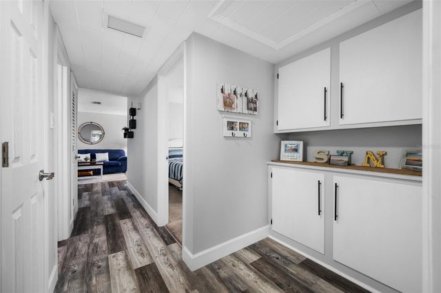 8335 ROBIN ROAD, Seminole, FL 33777