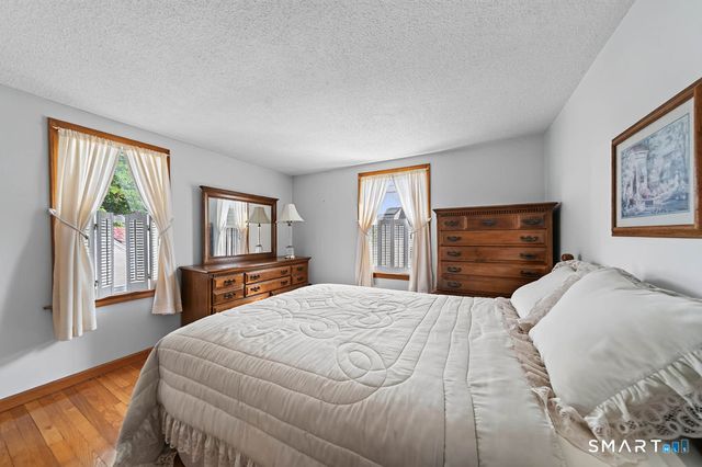 50 Summit Avenue, East Haven, CT 06512
