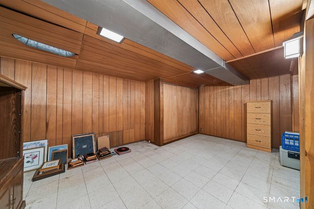 50 Summit Avenue, East Haven, CT 06512