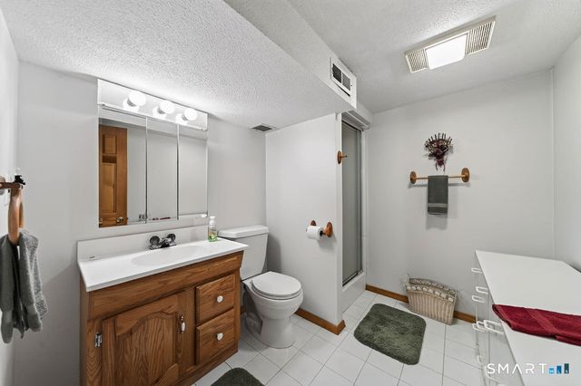 50 Summit Avenue, East Haven, CT 06512