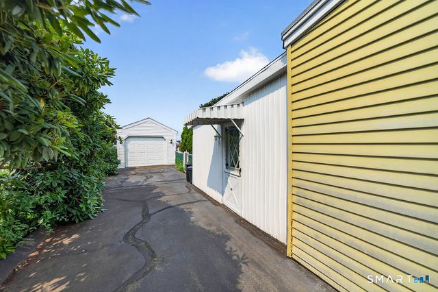 50 Summit Avenue, East Haven, CT 06512