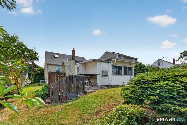50 Summit Avenue, East Haven, CT 06512