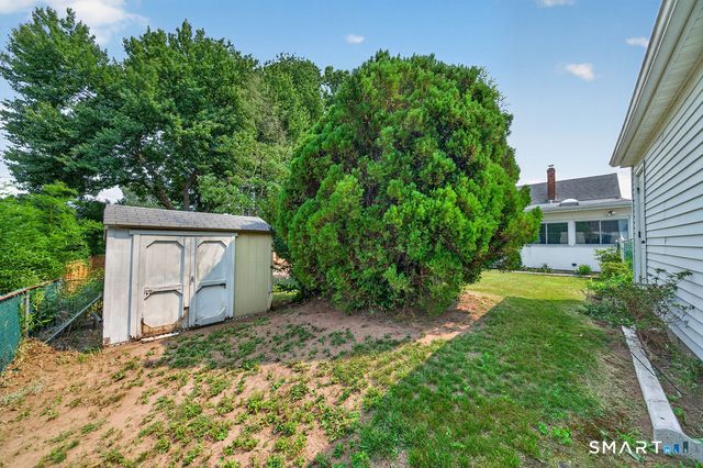 50 Summit Avenue, East Haven, CT 06512