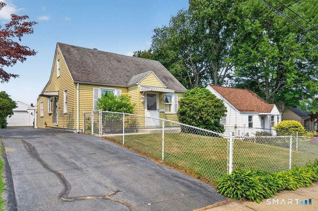 50 Summit Avenue, East Haven, CT 06512