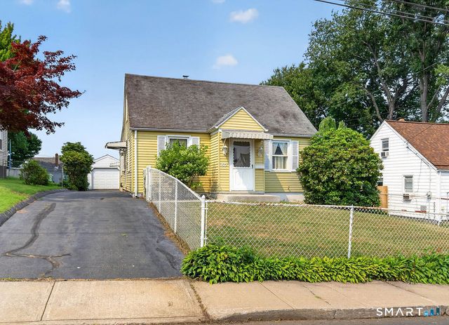 50 Summit Avenue, East Haven, CT 06512