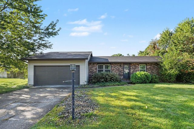 22042 Sandybrook Drive, South Bend, IN 46628