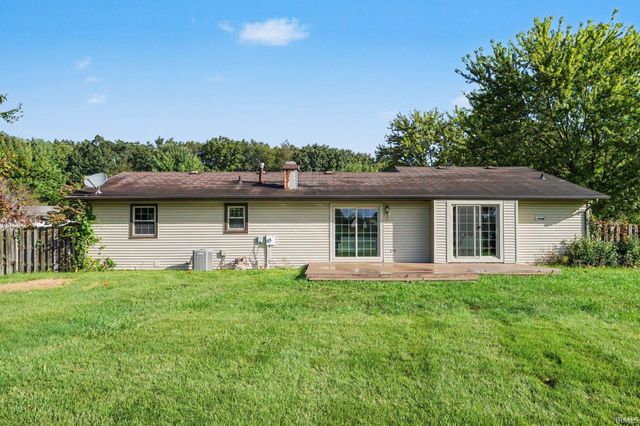 22042 Sandybrook Drive, South Bend, IN 46628