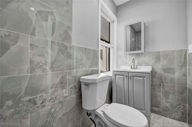 12929 Plover Street, Lakewood, OH 44107