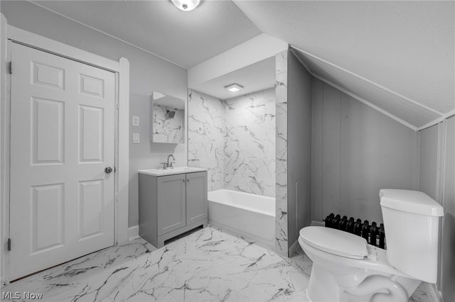 12929 Plover Street, Lakewood, OH 44107