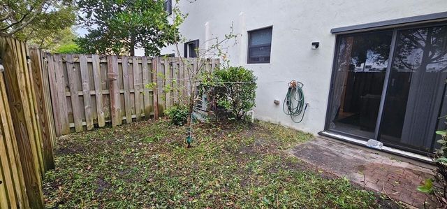 5454 NW 27 Street 5454, Margate, FL 33063