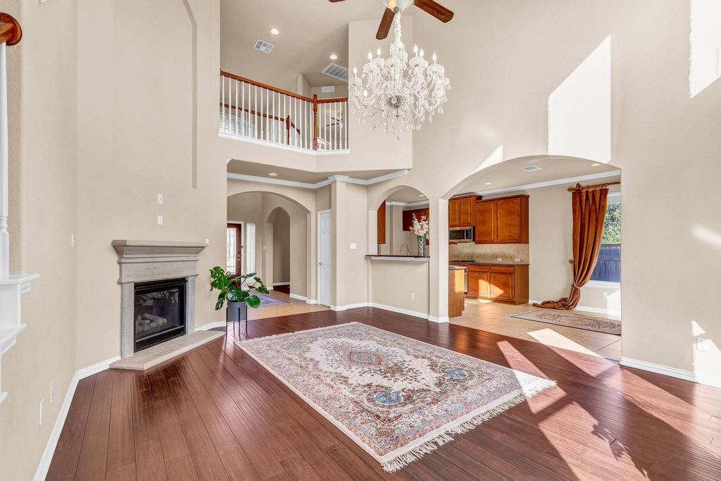 500 Hickory Run DR, Cedar Park, TX 78613