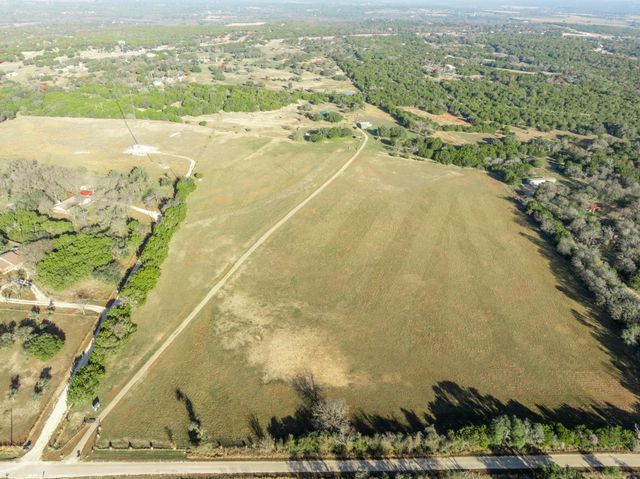 853 County Road 4390, Kempner, TX 76539