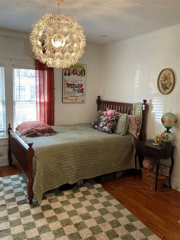 1409 N Austin Street, Denton, TX 76201