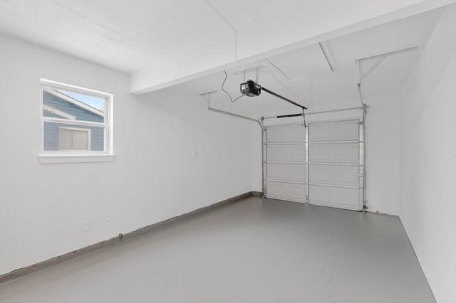 420 Hillcrest Street, Mansfield, TX 76063