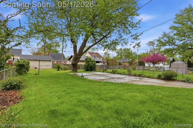 23147 Cleveland Street, Dearborn, MI 48124