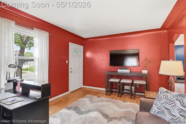 23147 Cleveland Street, Dearborn, MI 48124