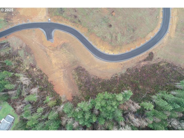 168 Ash Mountain Dr 1, Castle Rock, WA 98611