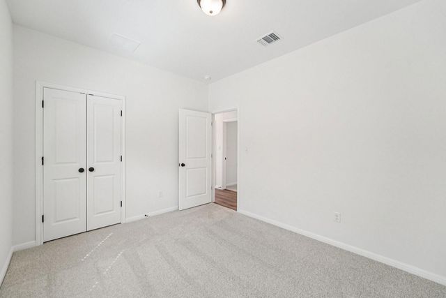 238 Bay Breeze DR, Kyle, TX 78640