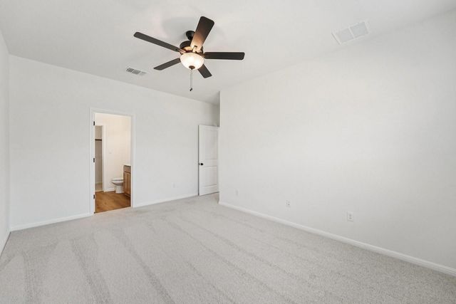 238 Bay Breeze DR, Kyle, TX 78640