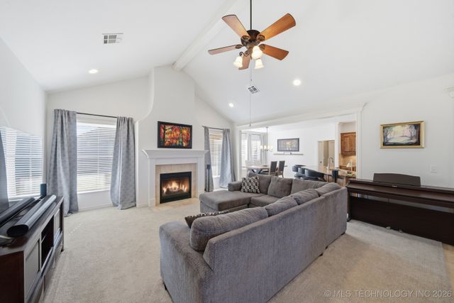 420 N Park Hill Loop, Bartlesville, OK 74006