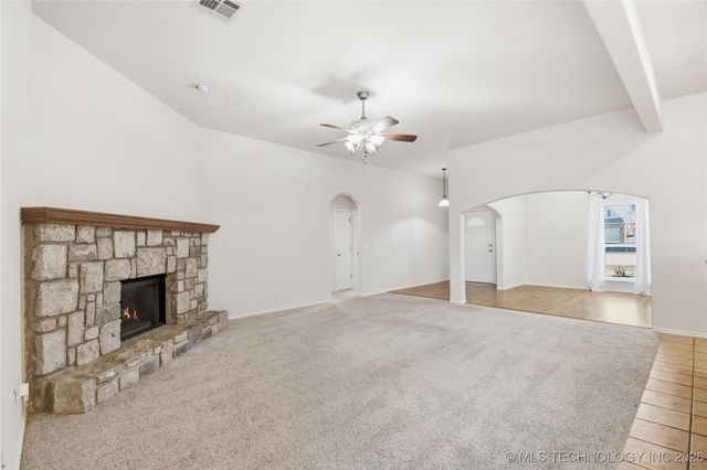 14226 S Urbana Avenue, Bixby, OK 74008