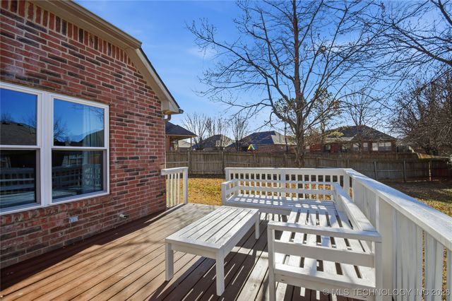 14226 S Urbana Avenue, Bixby, OK 74008