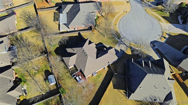 14226 S Urbana Avenue, Bixby, OK 74008