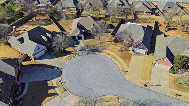 14226 S Urbana Avenue, Bixby, OK 74008