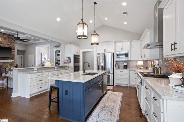 338 Mcalister Road, West Union, SC 29696