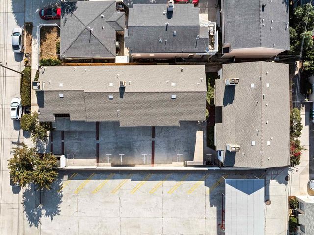 1654 Oliver Ave 6, San Diego, CA 92109