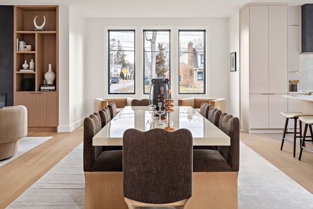 27 2nd Street, Natick, MA 01760