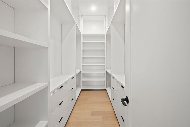 27 2nd Street, Natick, MA 01760