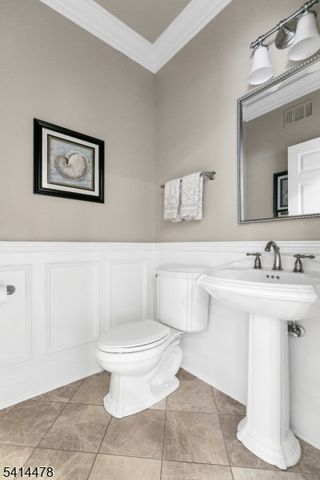33 Saint Nickolas Way, Bernards Twp., NJ 07920