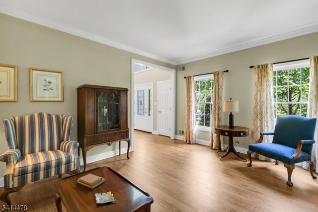 33 Saint Nickolas Way, Bernards Twp., NJ 07920